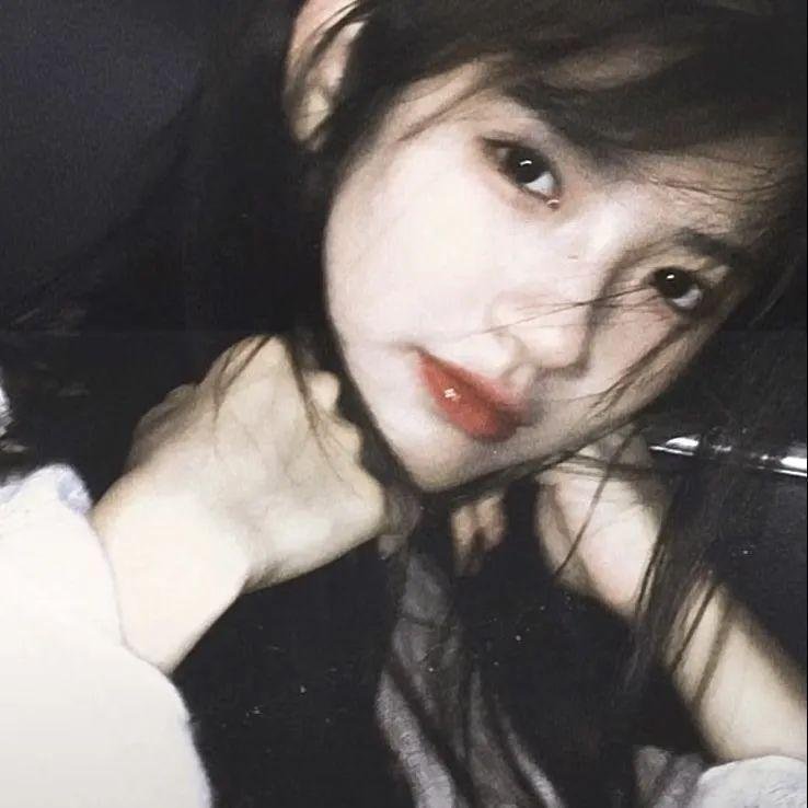 热搜女王 封面