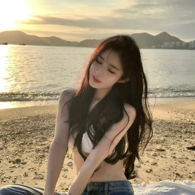 我的天才女友第一季 封面